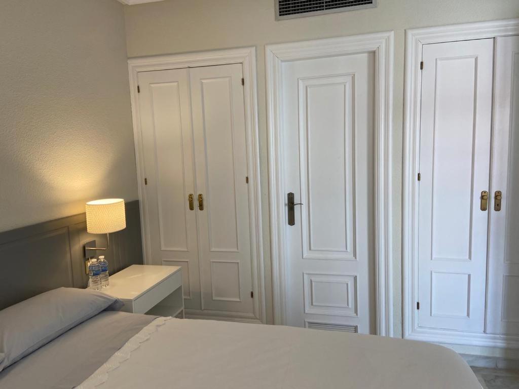 Precioso Apartamento Los Remedios Triana Plaza Espana Y Centro Historico Sevilla Eksteriør bilde