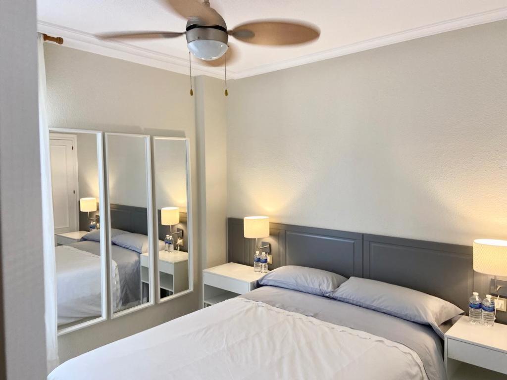 Precioso Apartamento Los Remedios Triana Plaza Espana Y Centro Historico Sevilla Eksteriør bilde